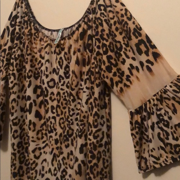 Dress - Picture 4 of 4